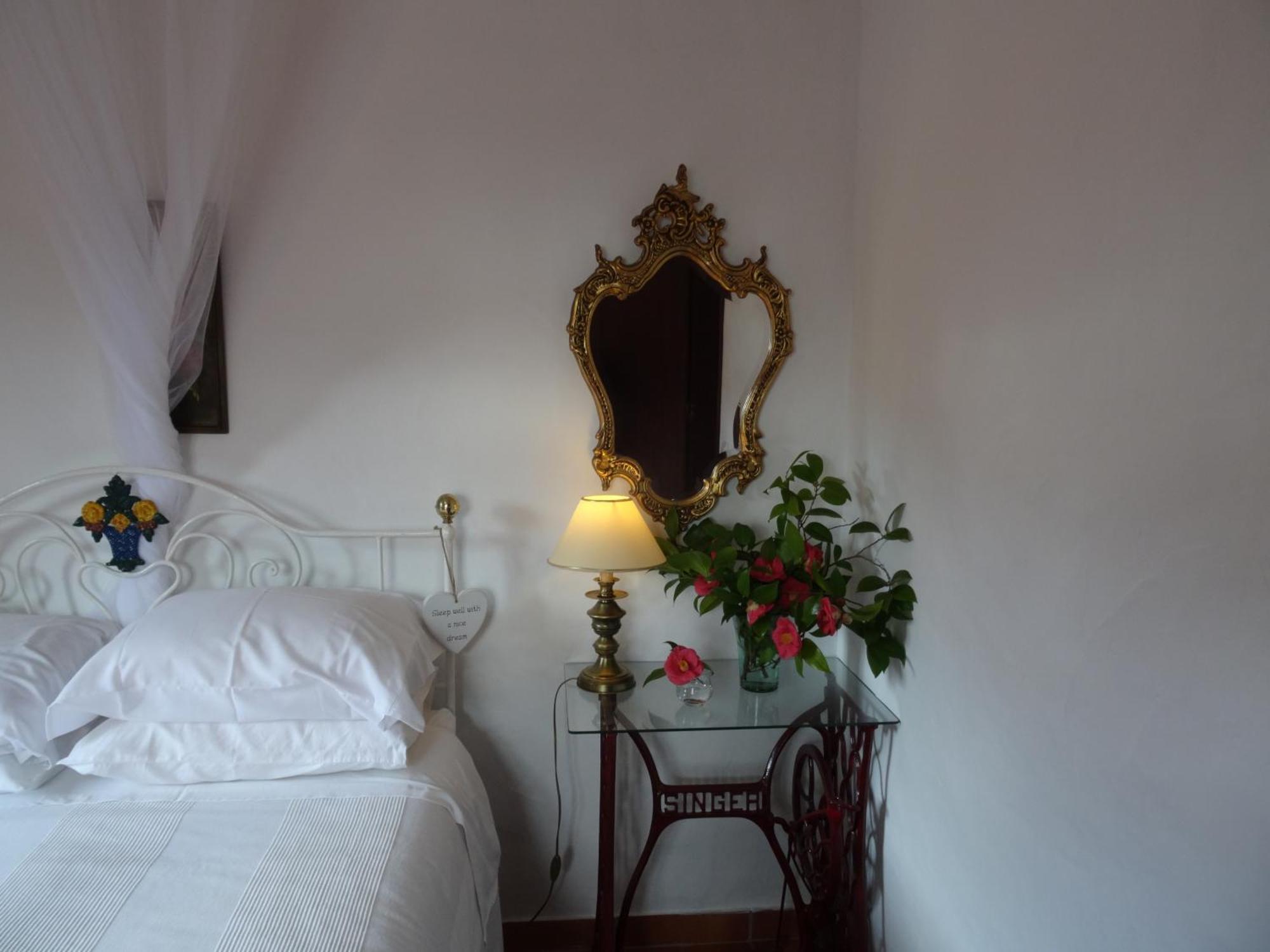 My Room - Villa Vina - Ter Monchique Ruang foto